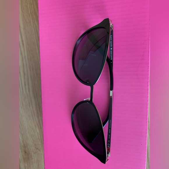 Kate Spade Sunglasses - Picture 12 of 12